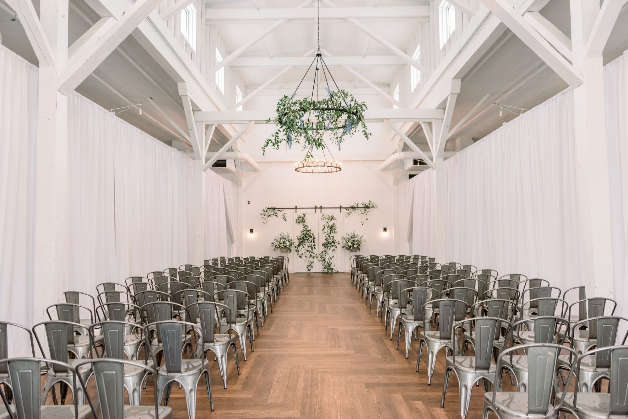 How to DIY Wedding Decor Like a Pro - 828 Venues