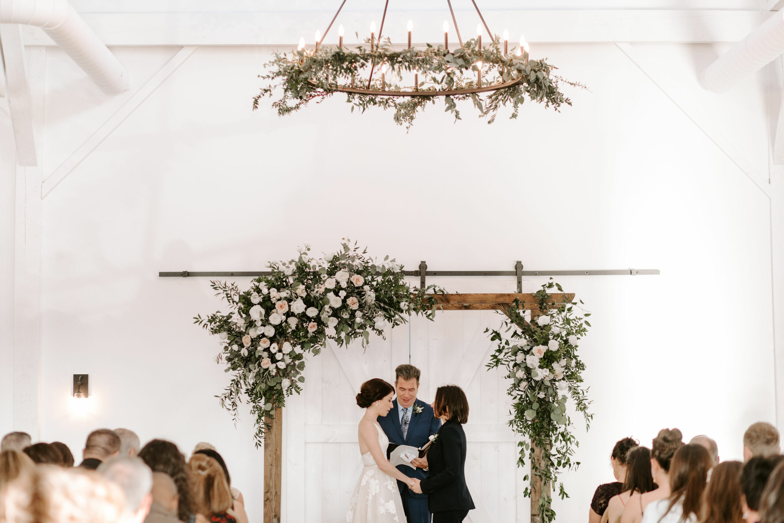 Two brides saying their vows at 14TENN in Nashville