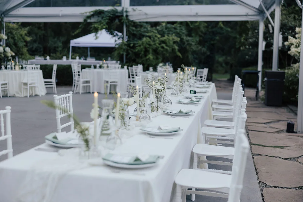 Outdoor wedding reception at Fox Hollow Farm